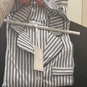NWT Petite Plume Pima Cotton White and Navy Vertical Stripe Button-Down Shirt
